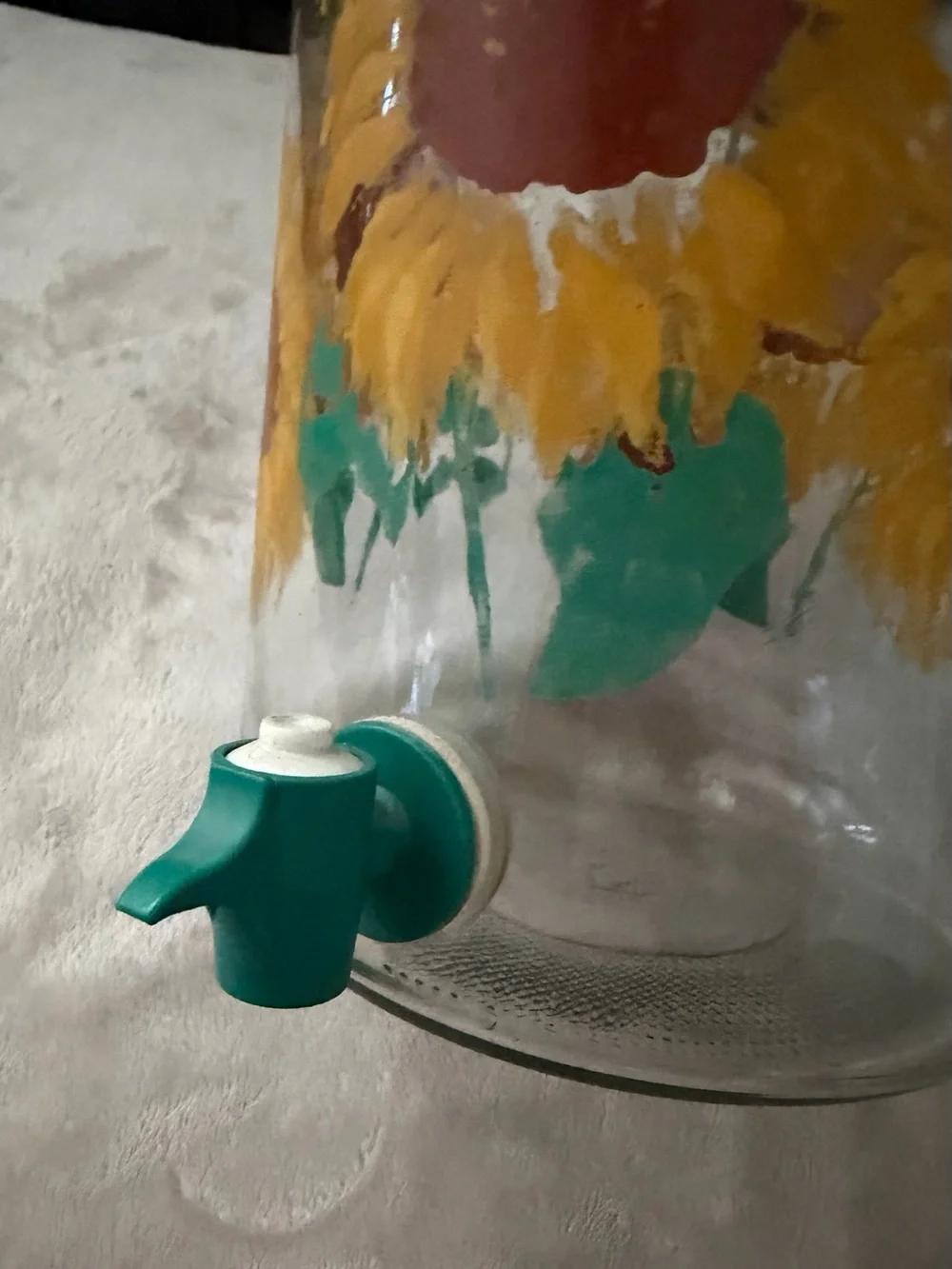 Vintage Sun Tea Glass Beverage Dispenser - Sunflower Design